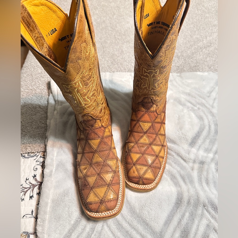 Tin Haul Boots… size 9